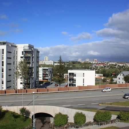 Lux Apart Apartment Kopavogur Exterior photo