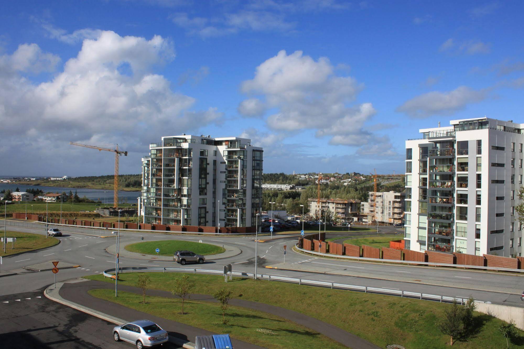 Lux Apart Apartment Kopavogur Exterior photo